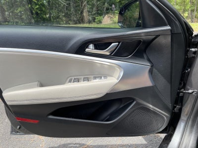 2020 Genesis G70 2.0T