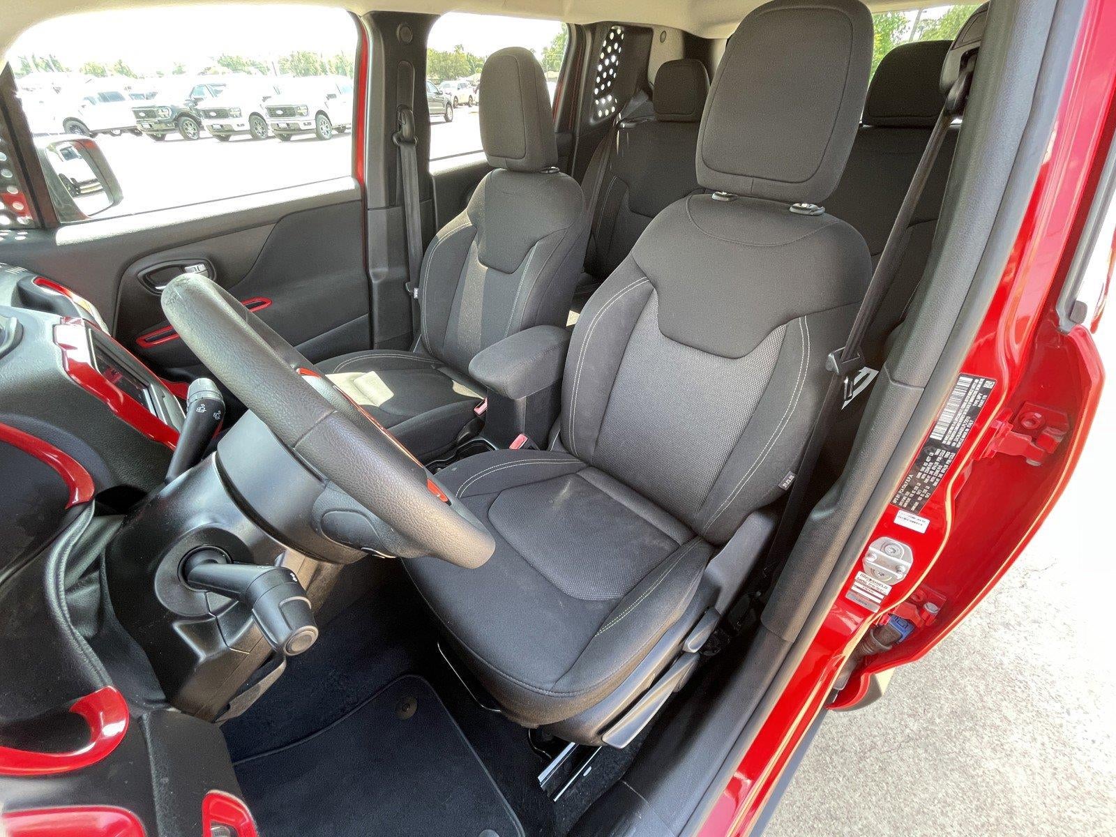 2020 Jeep Renegade Jeepster