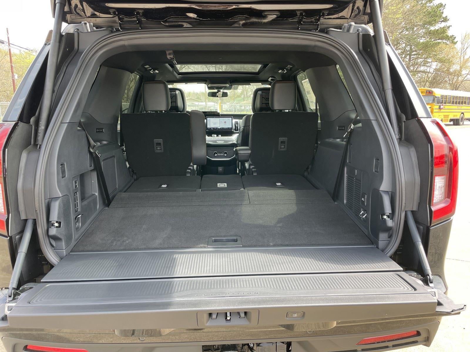 2026 Ford Expedition Tremor®