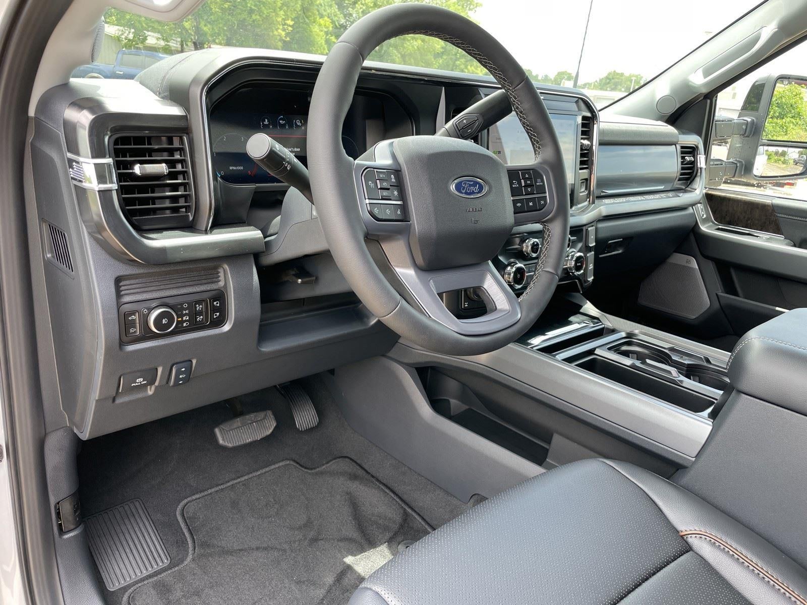 2026 Ford Super Duty F-250® Lariat®