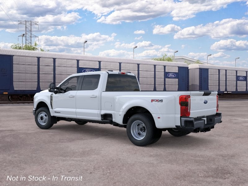 2026 Ford Super Duty F-350® XLT