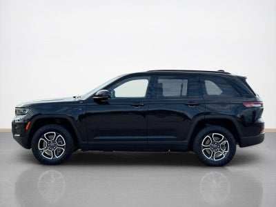 2022 Jeep Grand Cherokee 4xe Trailhawk