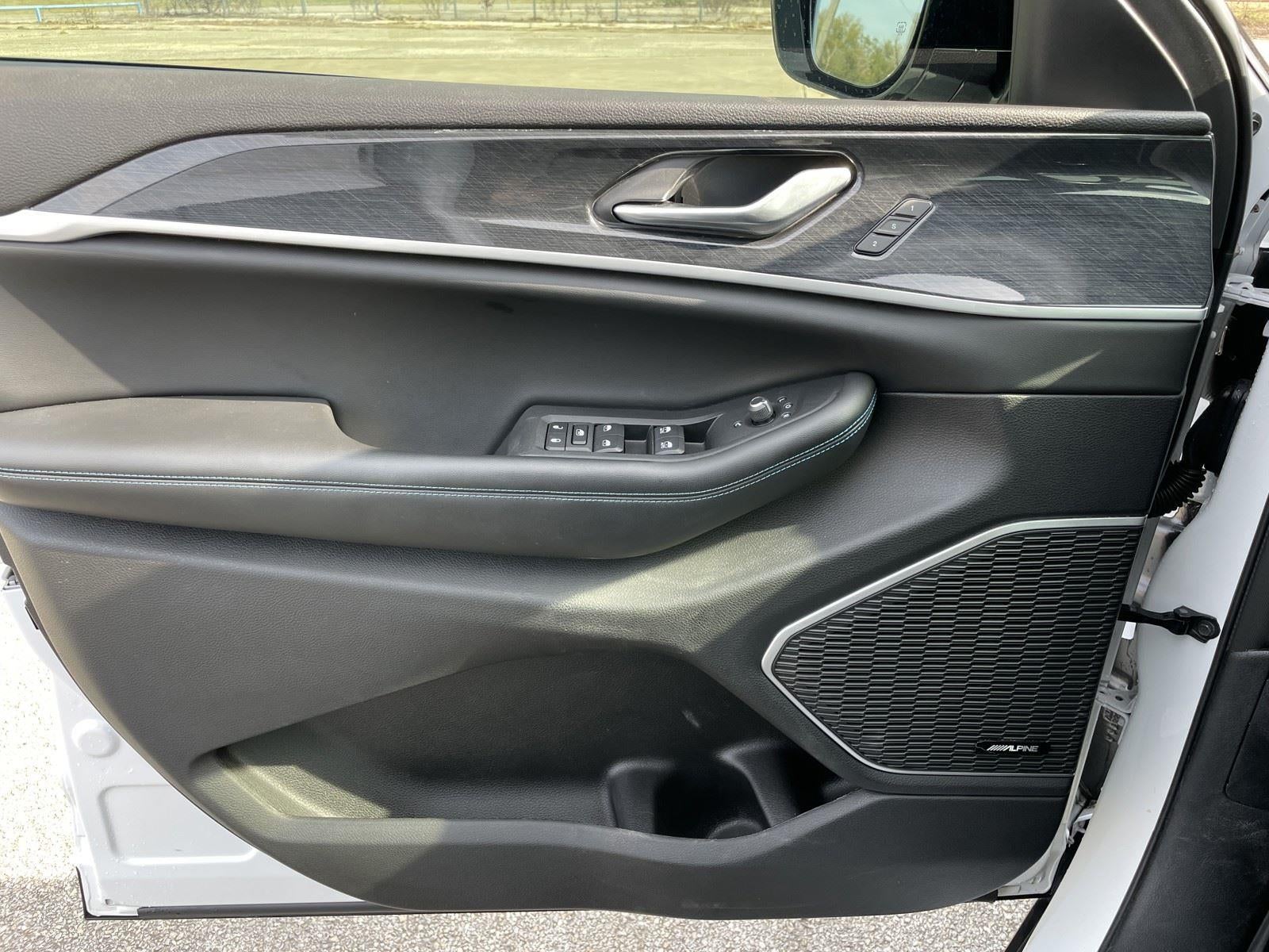 2022 Jeep Grand Cherokee 4xe Trailhawk