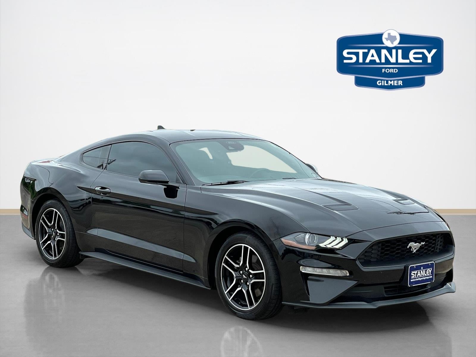 2022 Ford Mustang EcoBoost