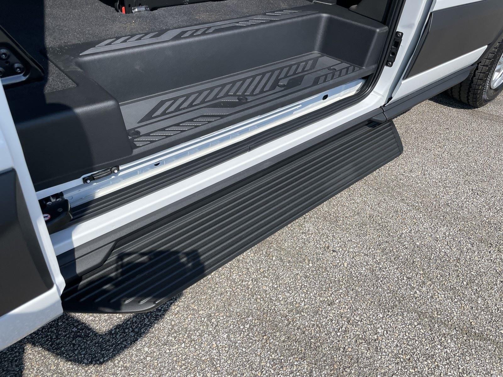 2025 Ford Transit Passenger Wagon XLT