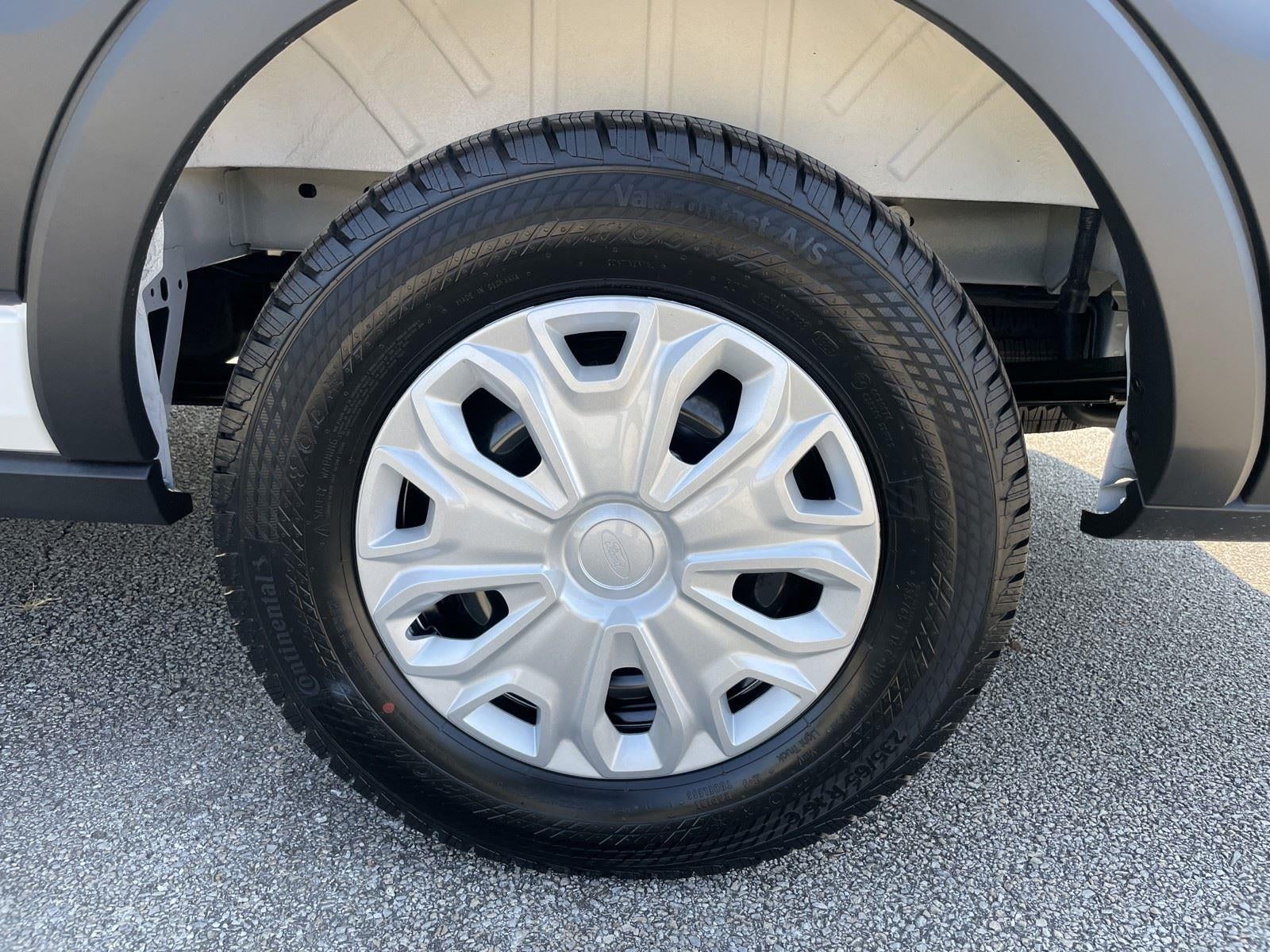 2025 Ford Transit Passenger Wagon XLT