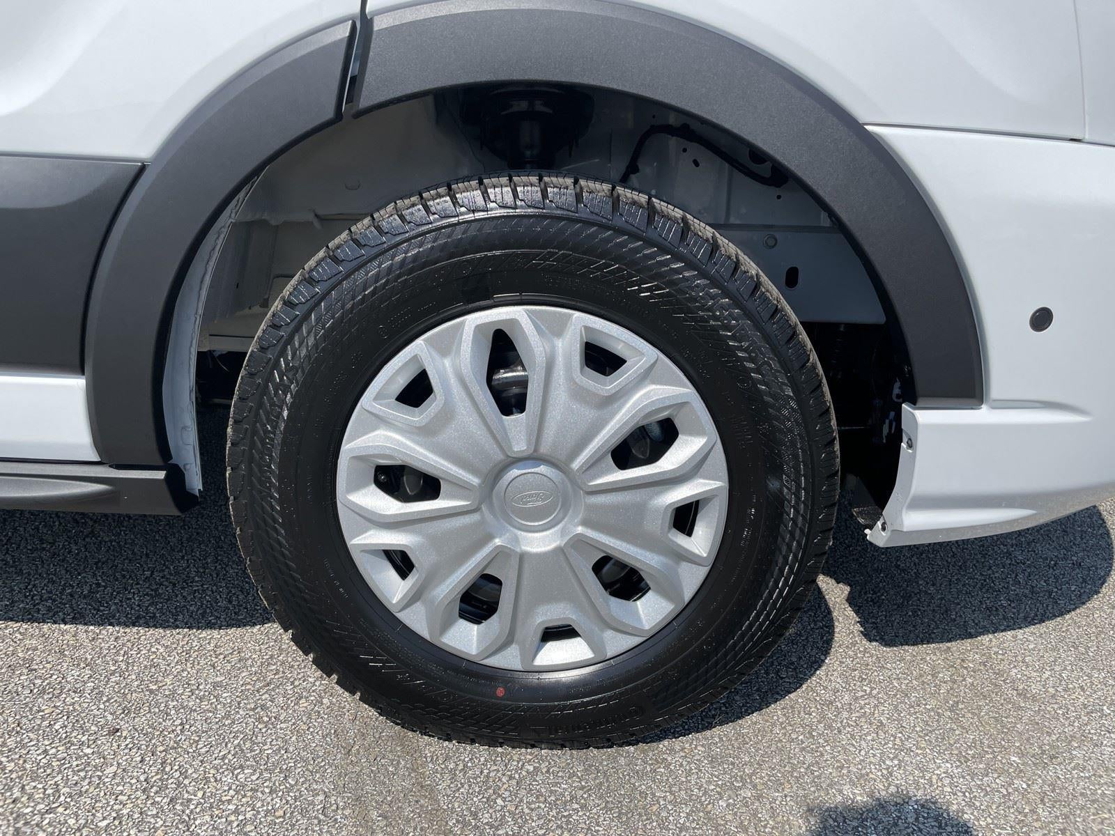 2025 Ford Transit Passenger Wagon XLT