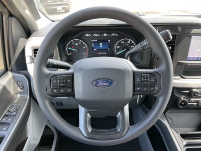2027 Ford Super Duty F-350 SRW XLT