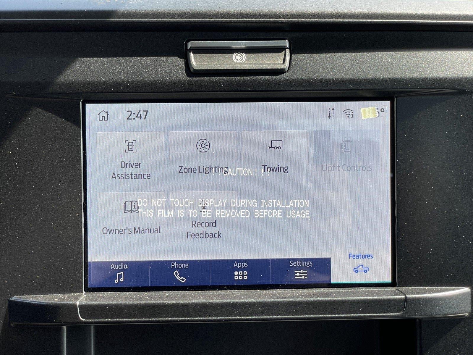 2027 Ford Super Duty F-350 SRW XLT