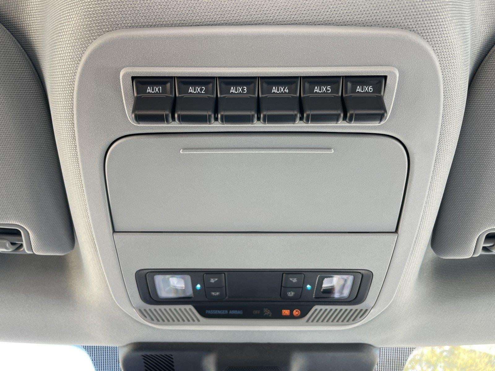 2027 Ford Super Duty F-450 DRW XL