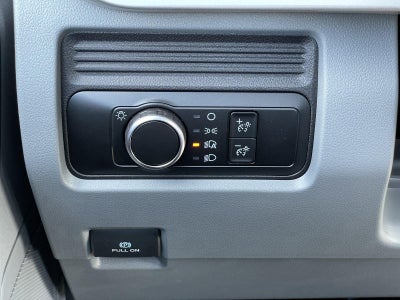 2027 Ford Super Duty F-450 DRW XL