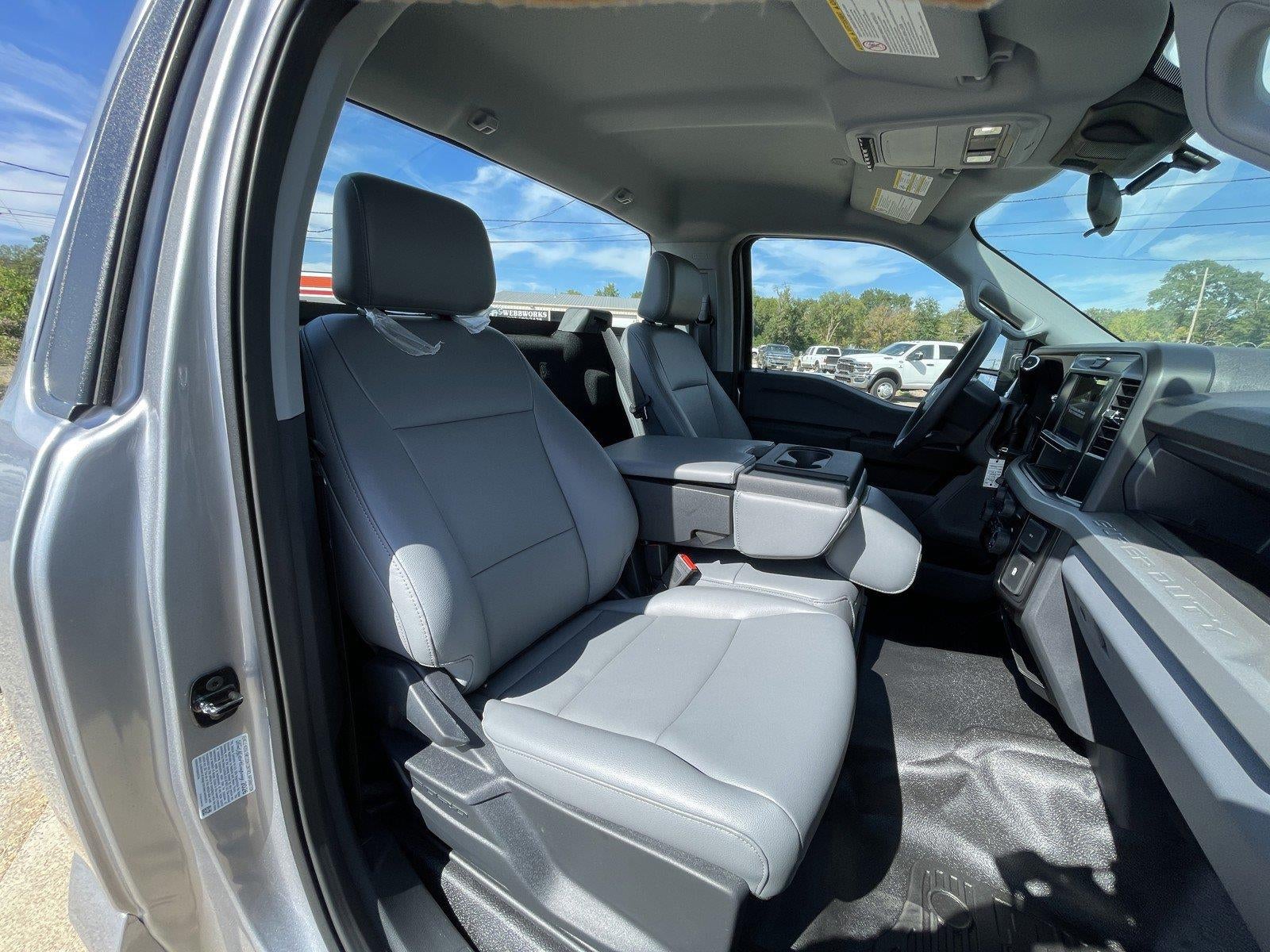 2027 Ford Super Duty F-450 DRW XL
