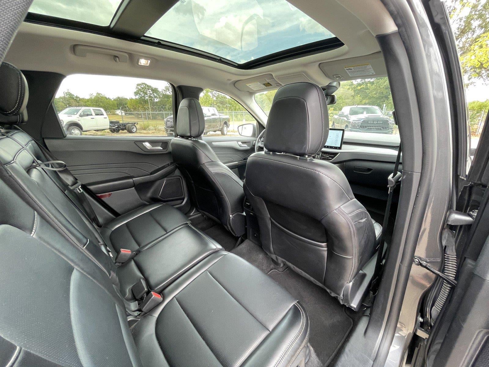 2025 Ford Escape Platinum