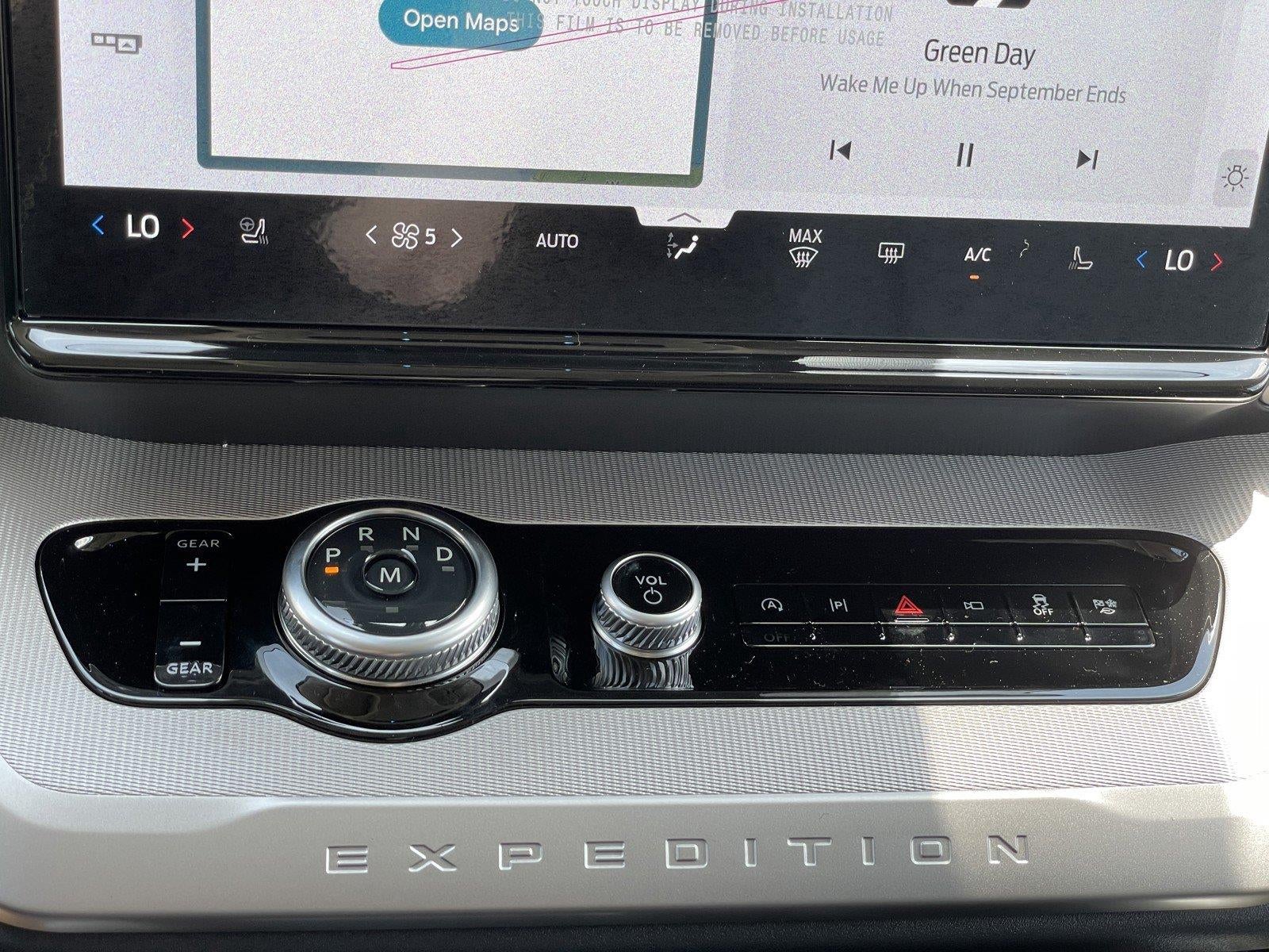 2027 Ford Expedition Active