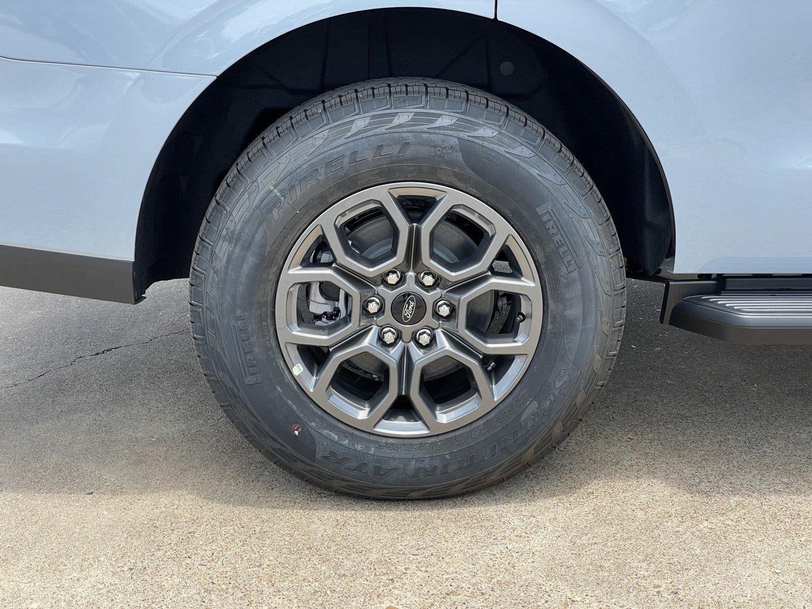 2027 Ford Expedition Active