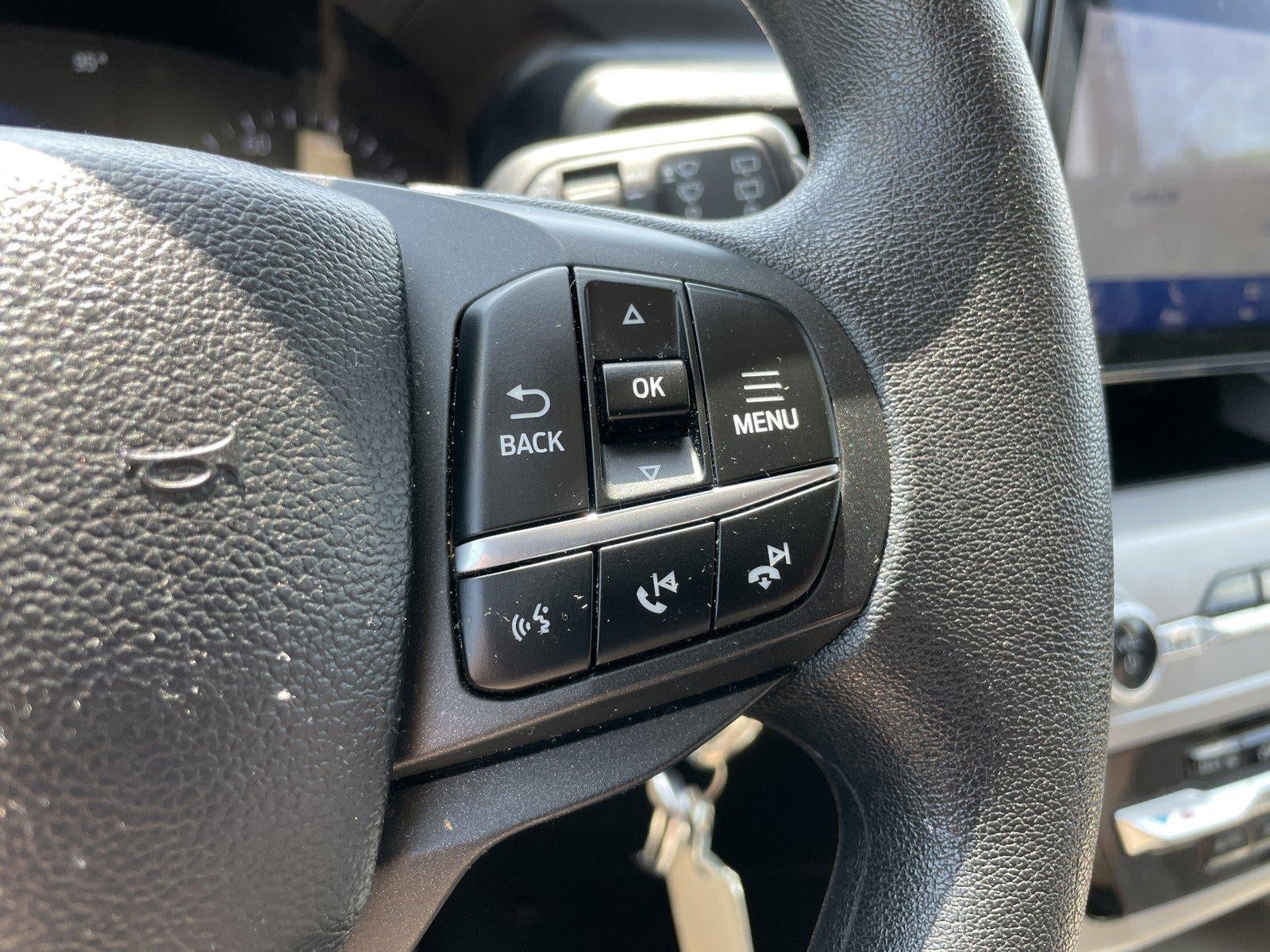 2022 Ford Explorer Base