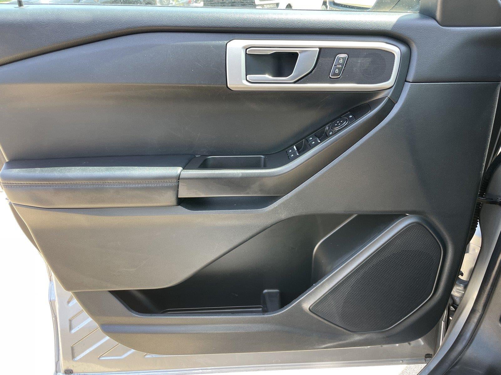 2022 Ford Explorer Base