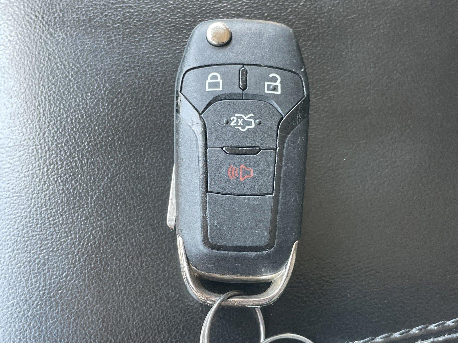 2022 Ford Explorer Base