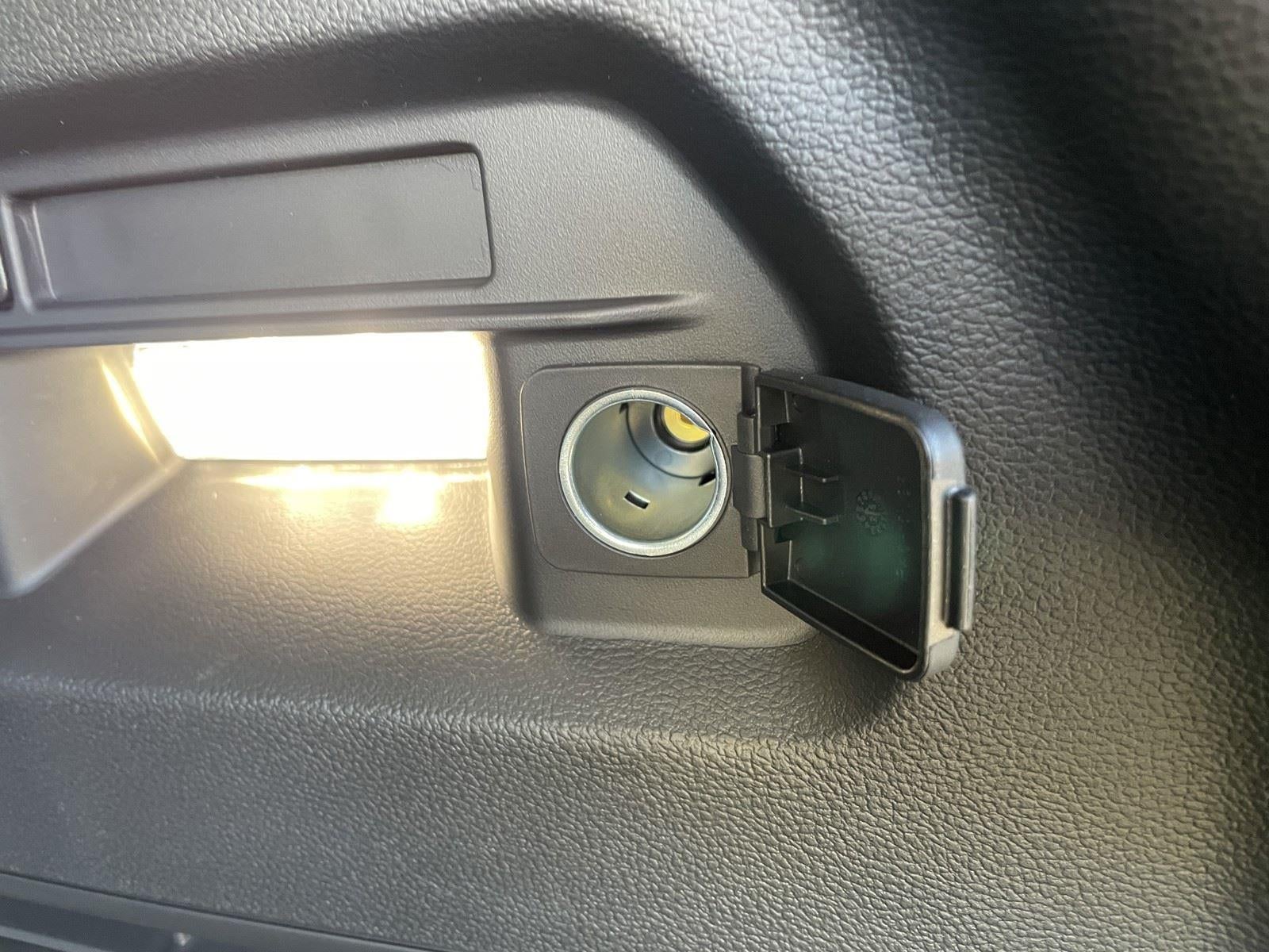 2026 Ford Explorer Active (100A)