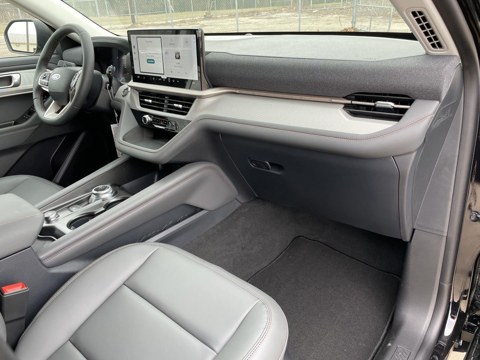 2026 Ford Explorer Active (100A)