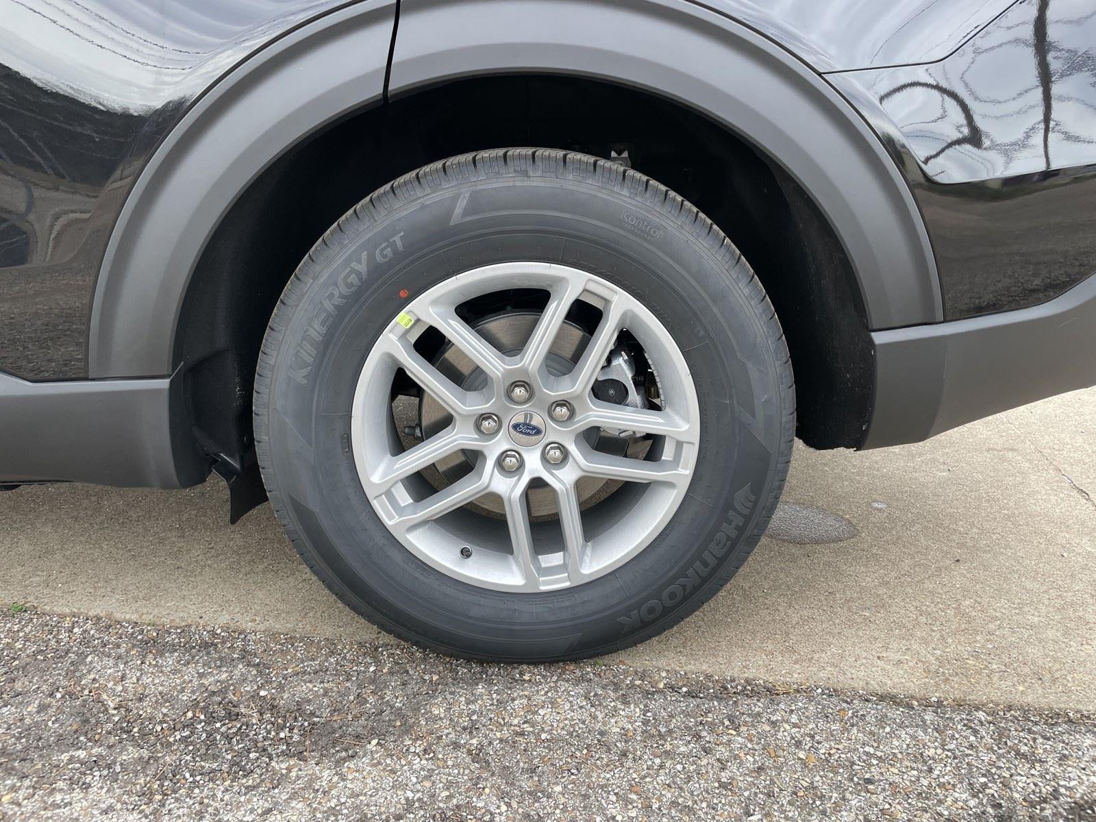 2026 Ford Explorer Active (100A)