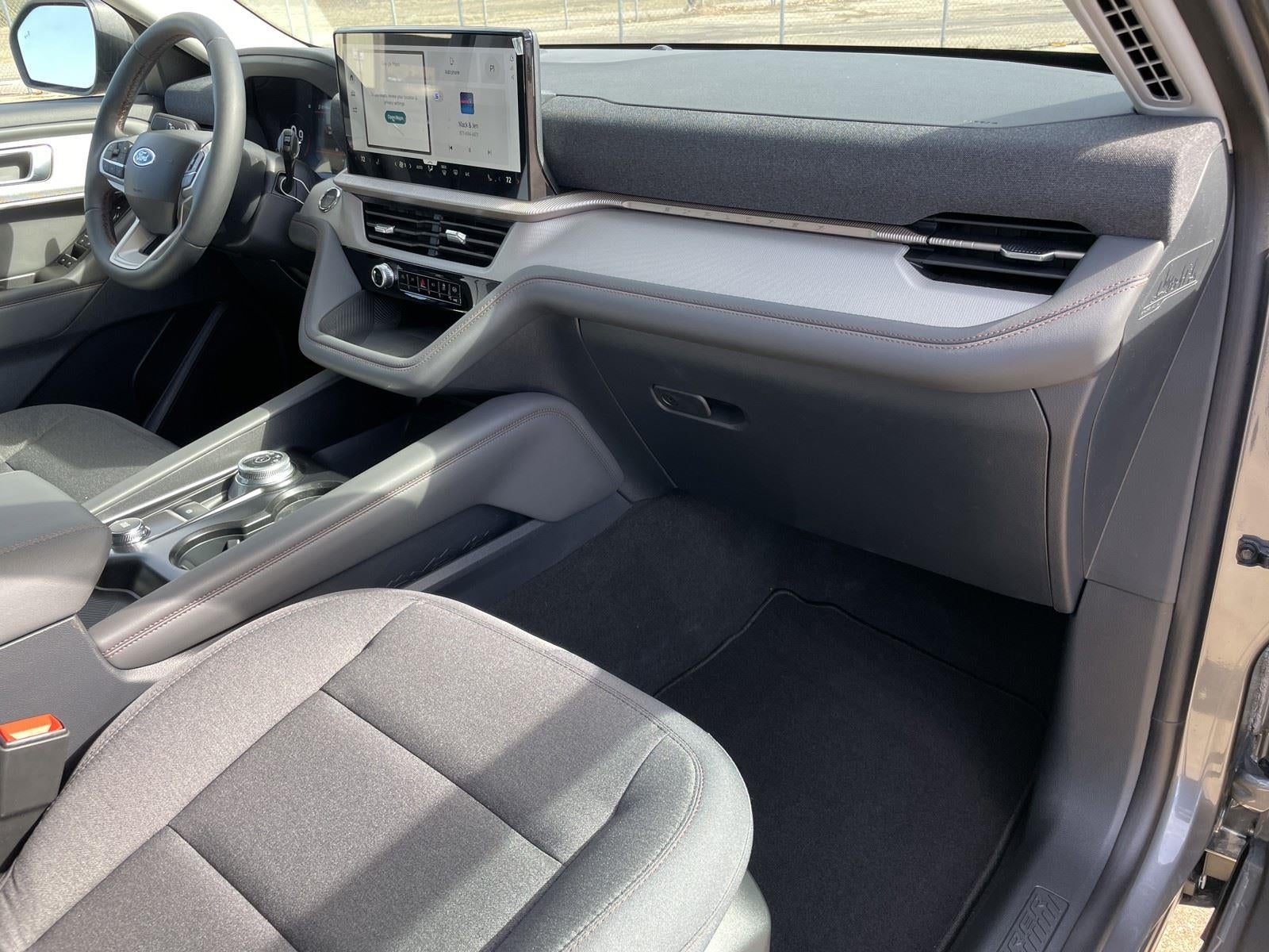 2026 Ford Explorer Active w/100A Pkg