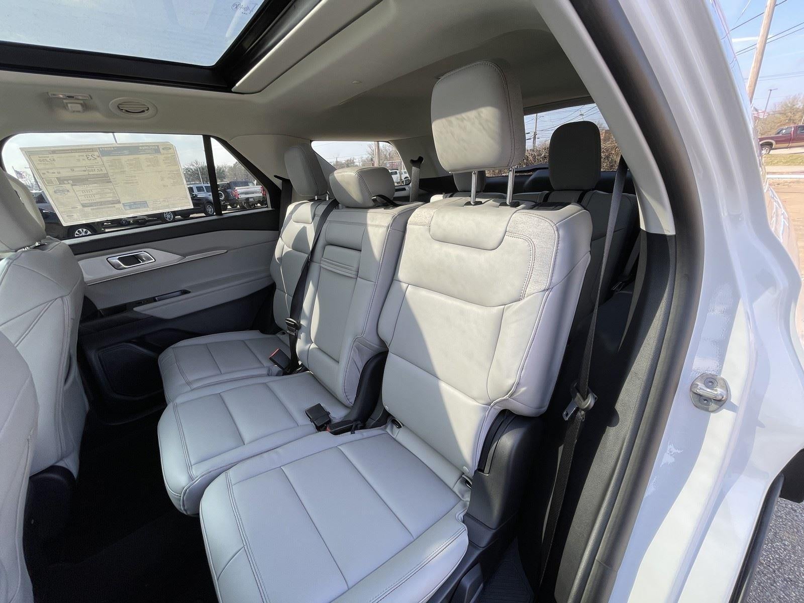 2026 Ford Explorer Active (100A)