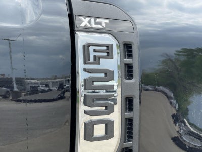 2026 Ford Super Duty F-250 SRW XLT