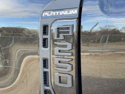 2026 Ford Super Duty F-250 SRW Platinum