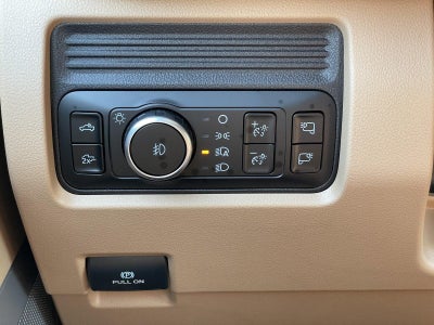 2027 Ford Super Duty F-250 Srw XLT