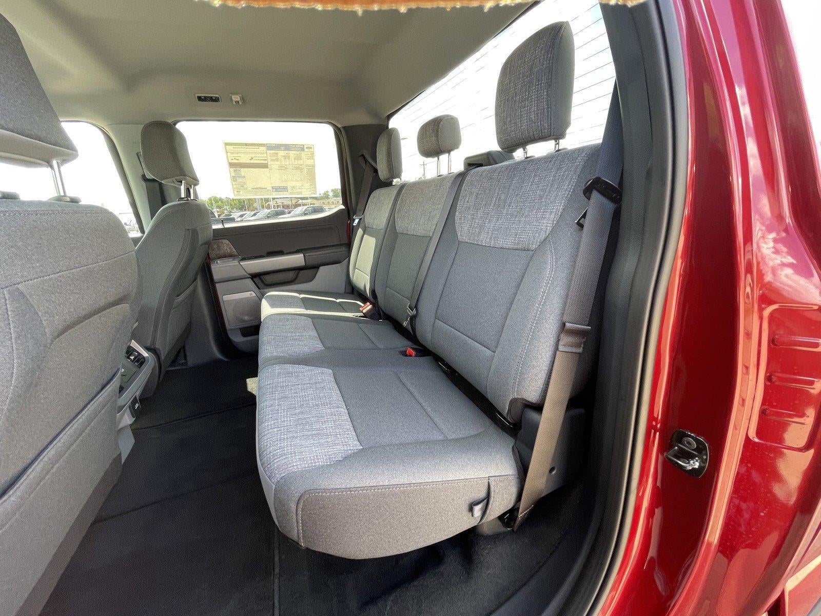 2027 Ford Super Duty F-250 SRW XLT