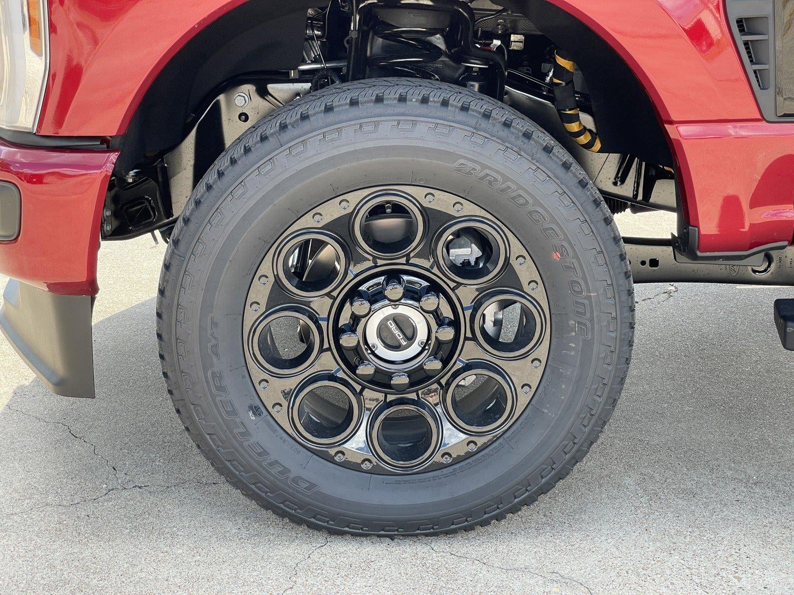 2027 Ford Super Duty F-250 SRW XLT
