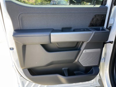 2027 Ford Super Duty F-250 SRW LARIAT