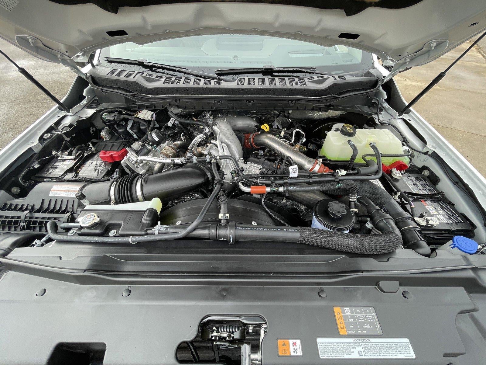 2027 Ford Super Duty F-250 SRW Platinum