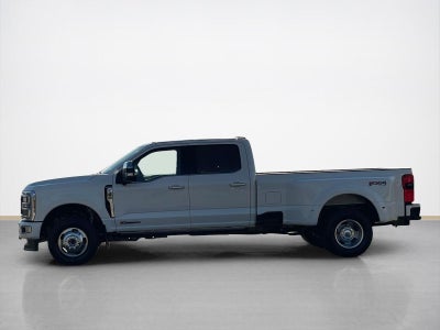 2026 Ford Super Duty F-350 DRW Platinum