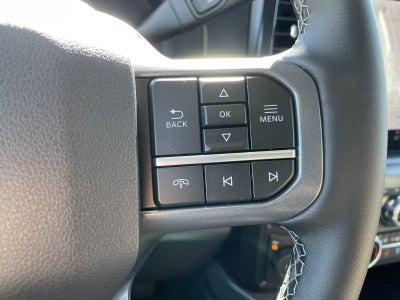 2027 Ford Super Duty F-350 DRW LARIAT