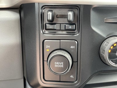 2026 Ford Super Duty F-350 Drw XLT