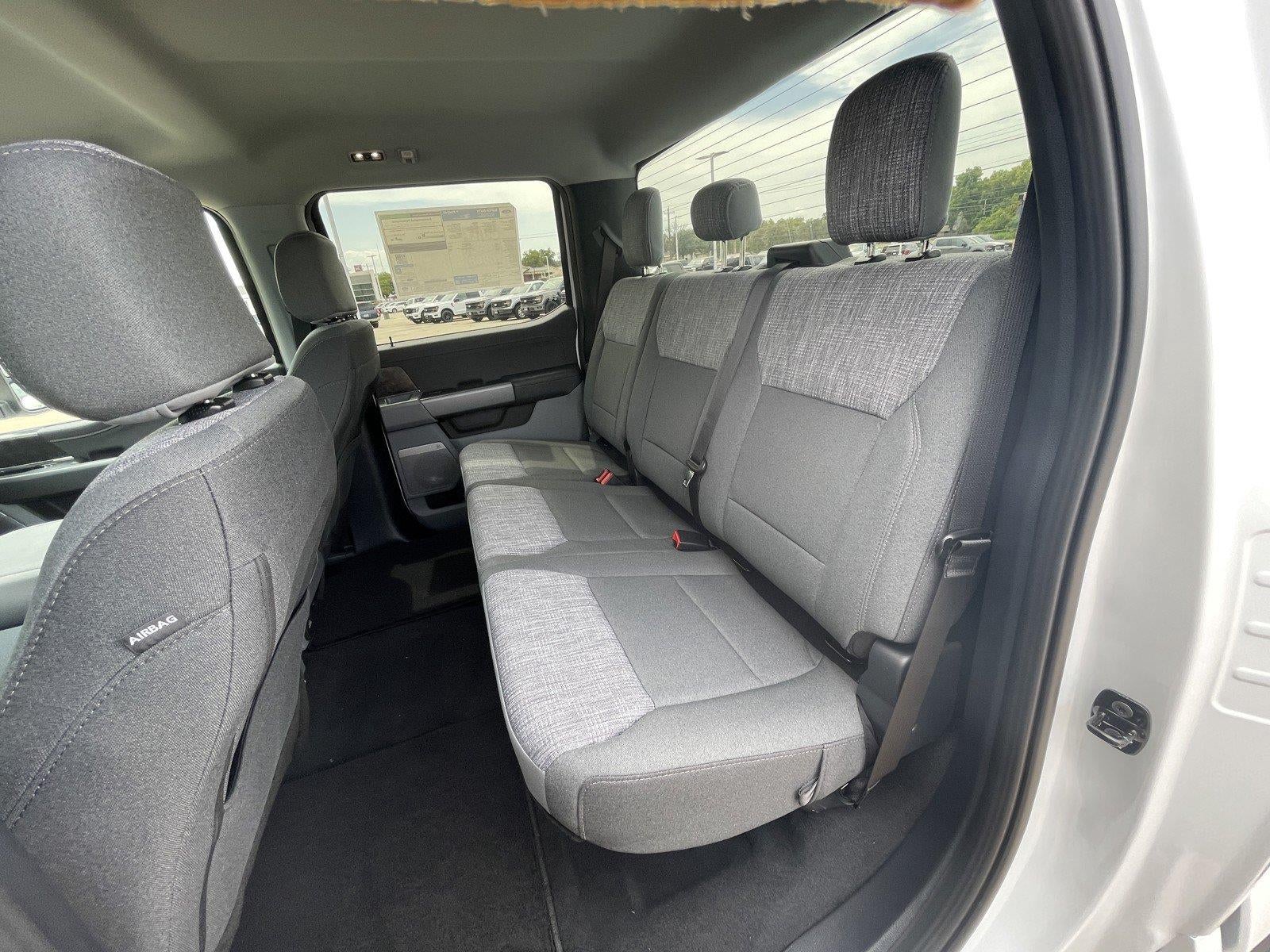 2026 Ford Super Duty F-350 Drw XLT