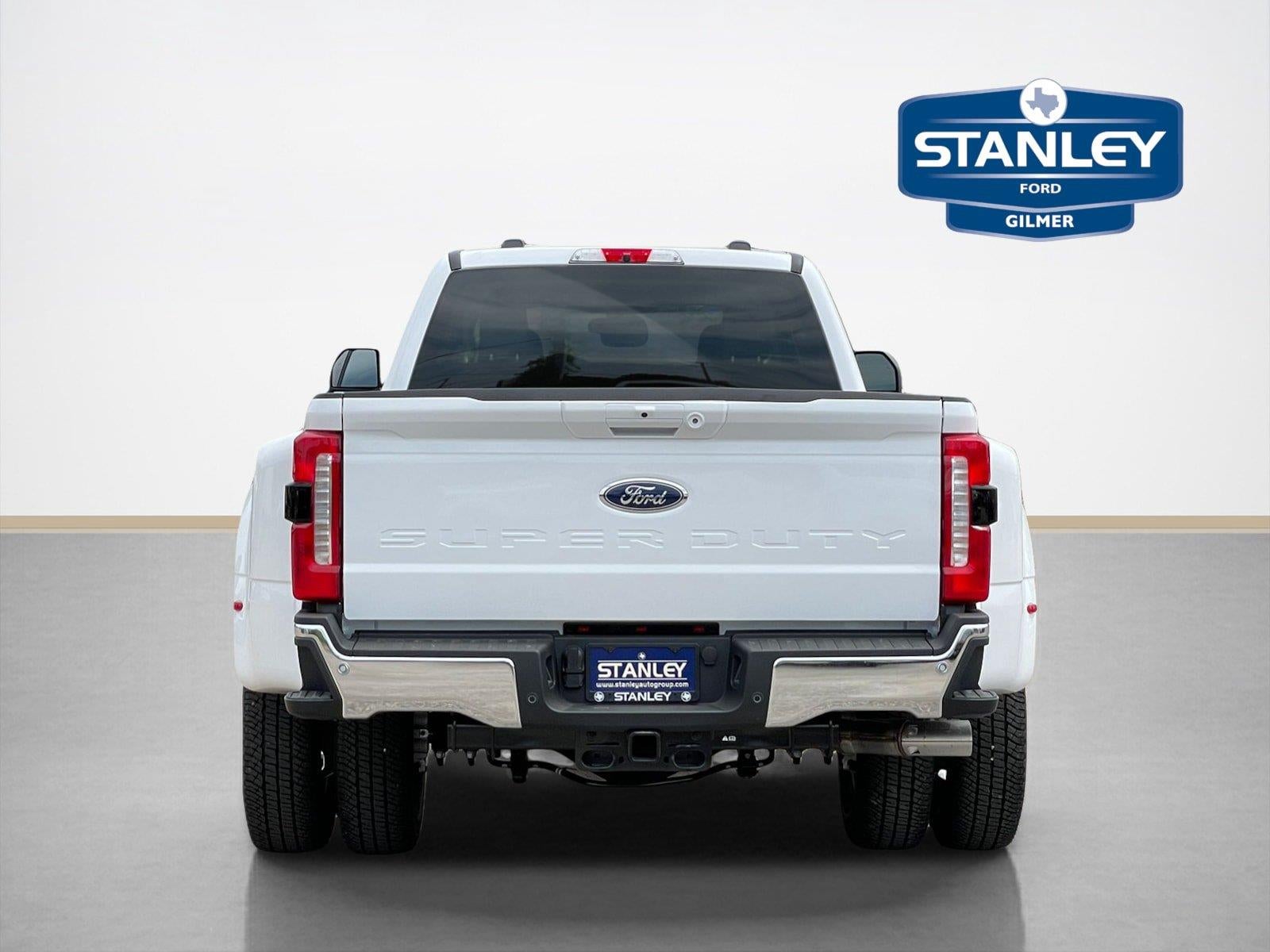 2026 Ford Super Duty F-350 Drw XLT