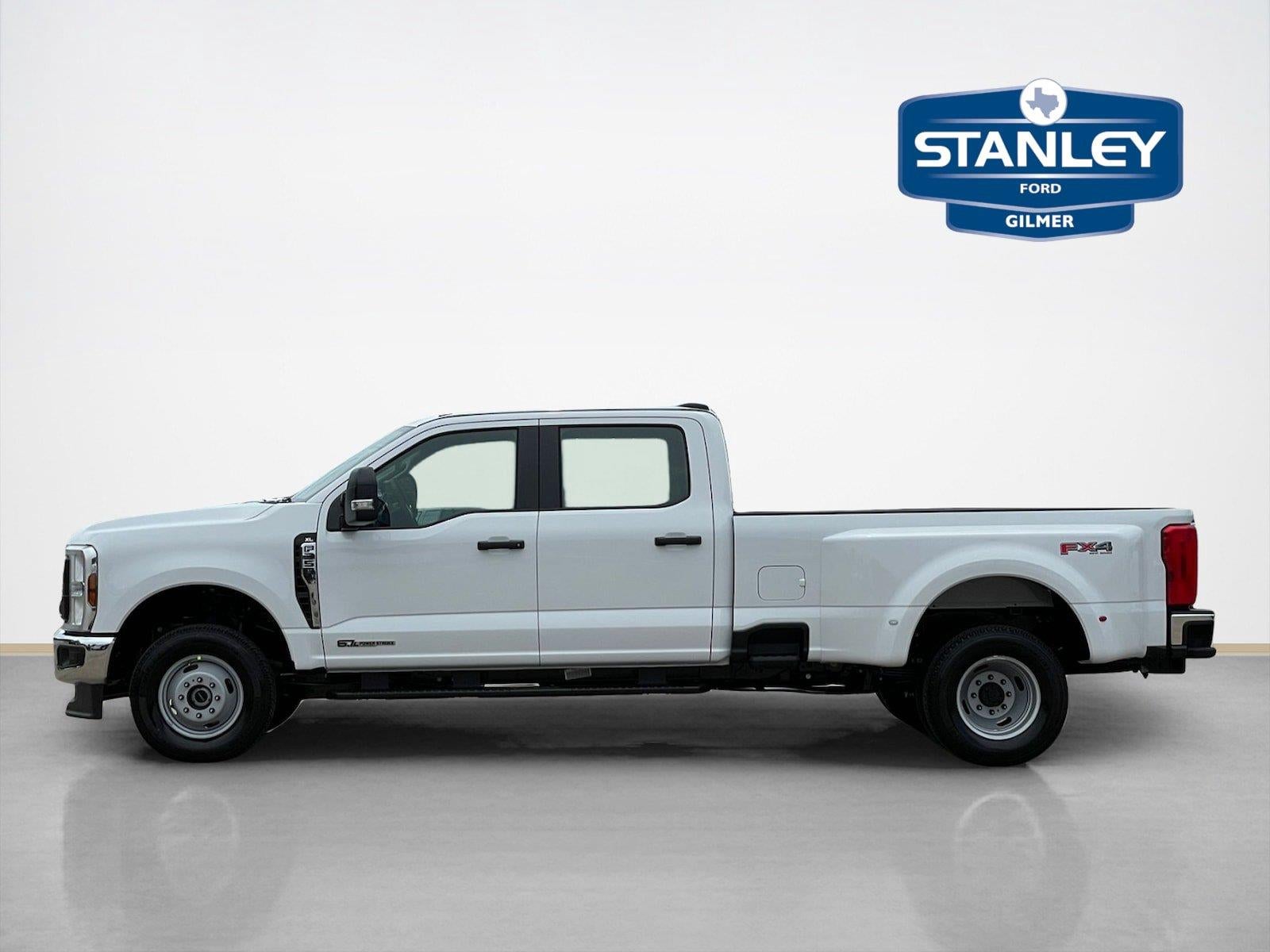 2026 Ford Super Duty F-350 Drw XL
