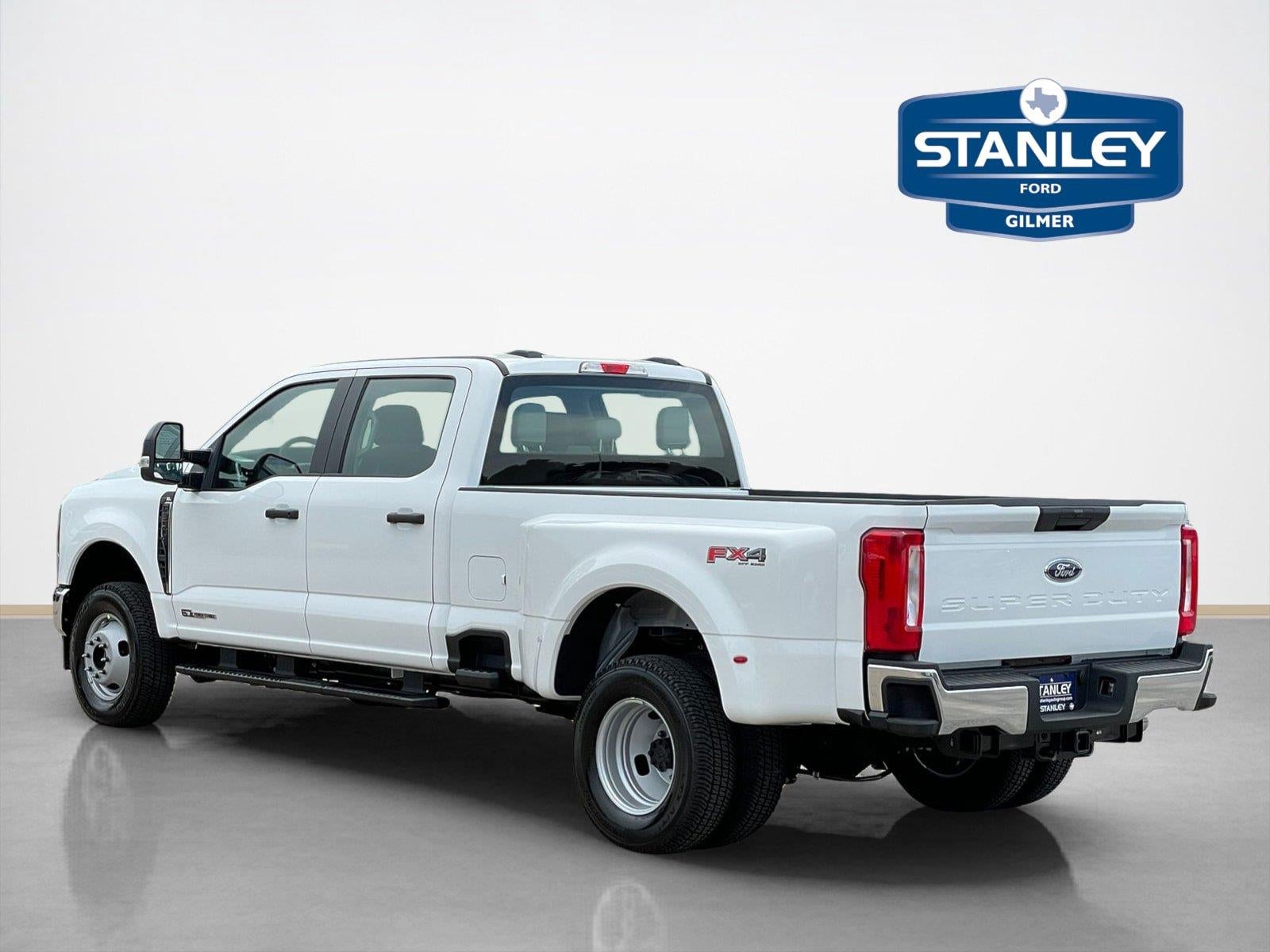 2026 Ford Super Duty F-350 Drw XL