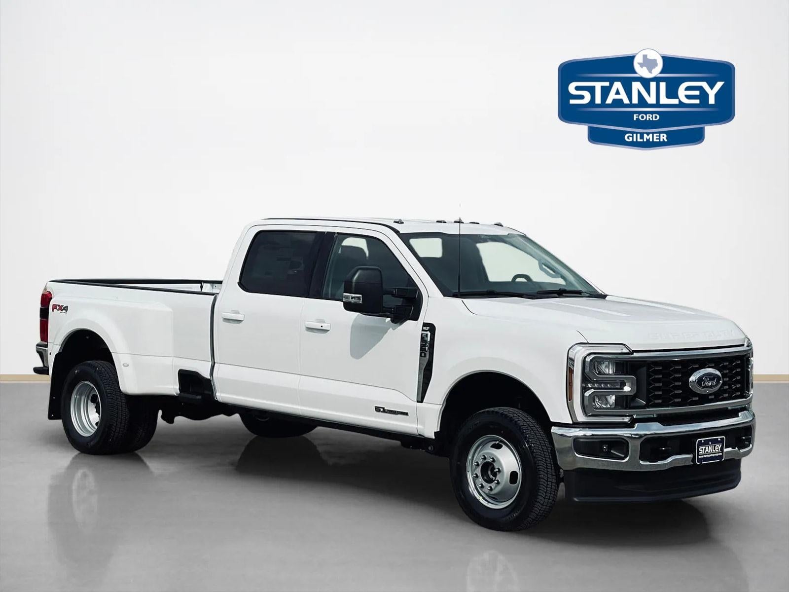 2026 Ford Super Duty F-350 DRW XLT