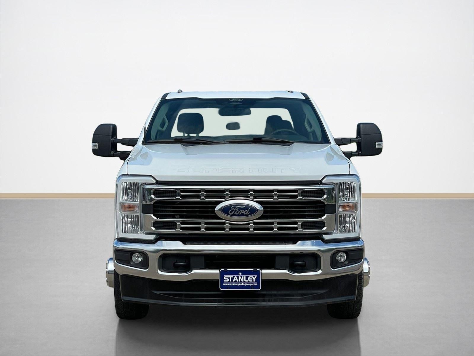 2024 Ford Super Duty F-350 DRW XLT