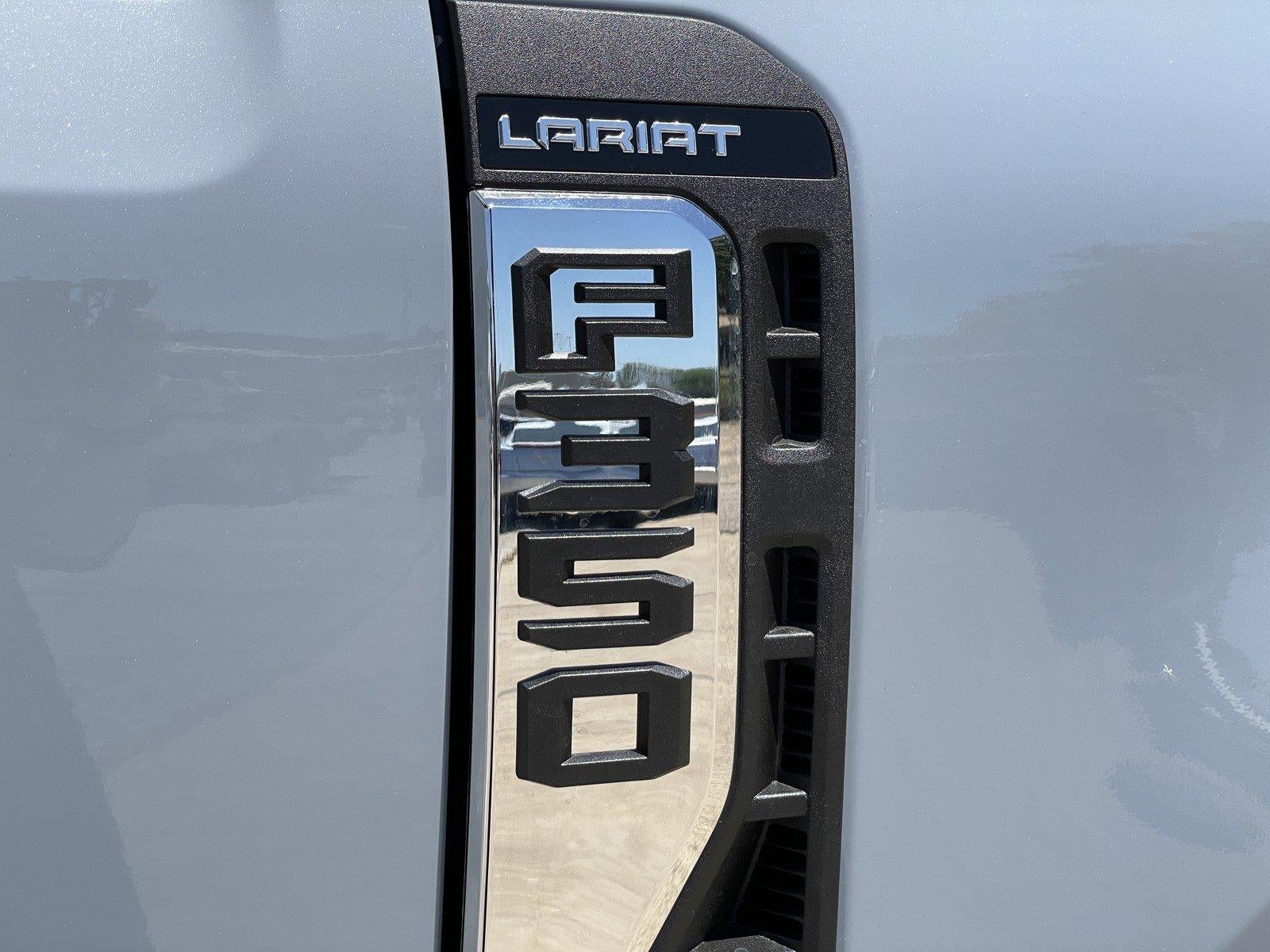 2026 Ford Super Duty F-350 Drw LARIAT