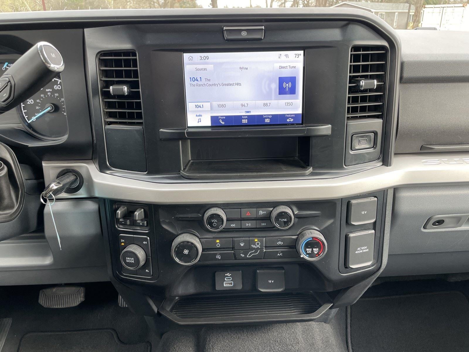 2025 Ford Super Duty F-350 DRW XLT