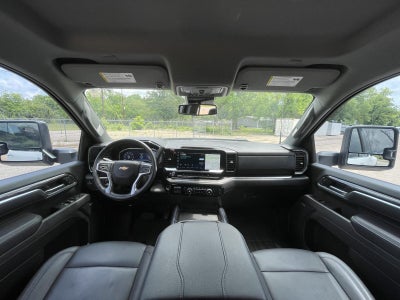 2025 Chevrolet Silverado 3500HD LTZ
