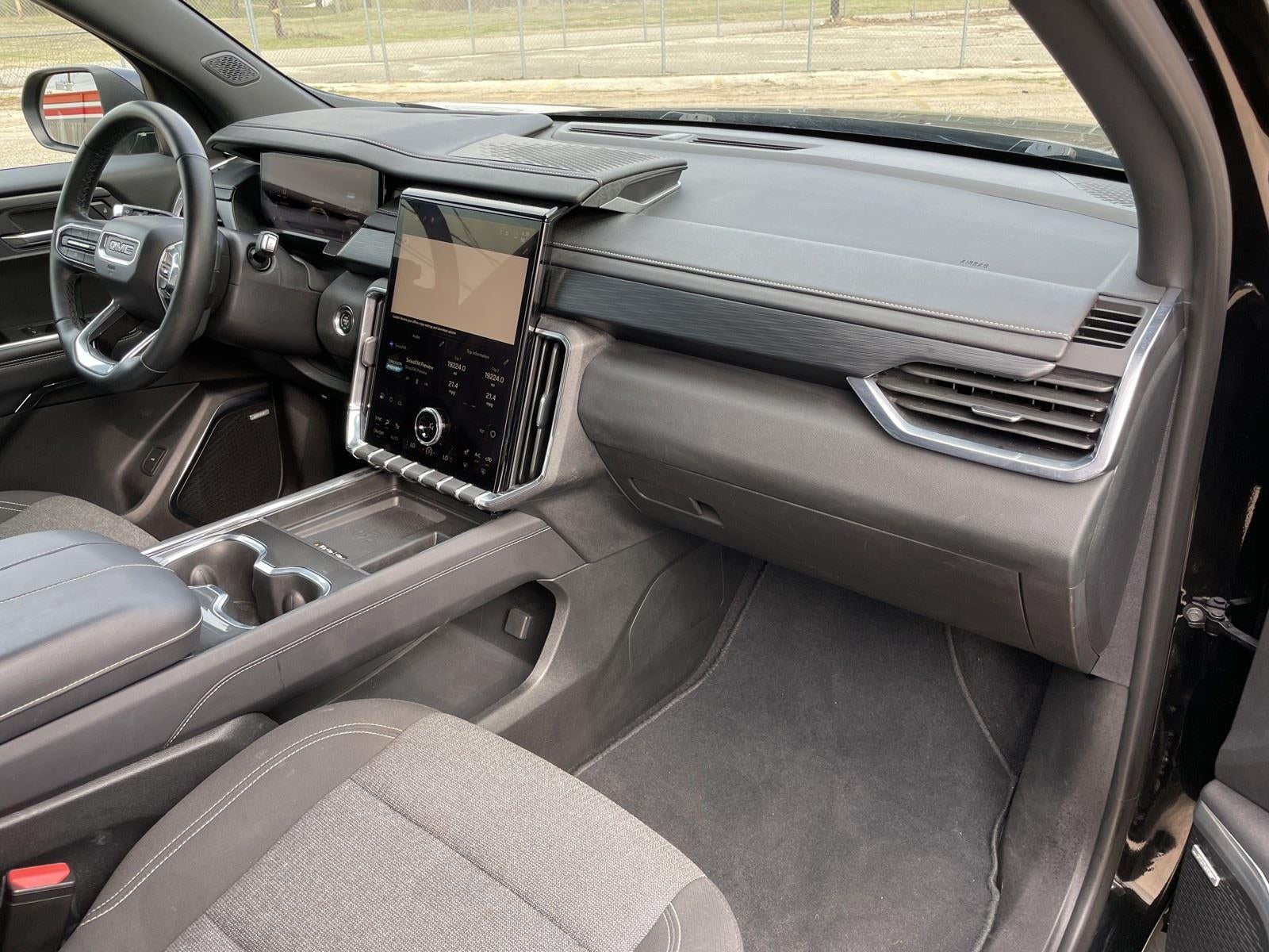 2025 GMC Acadia FWD Elevation