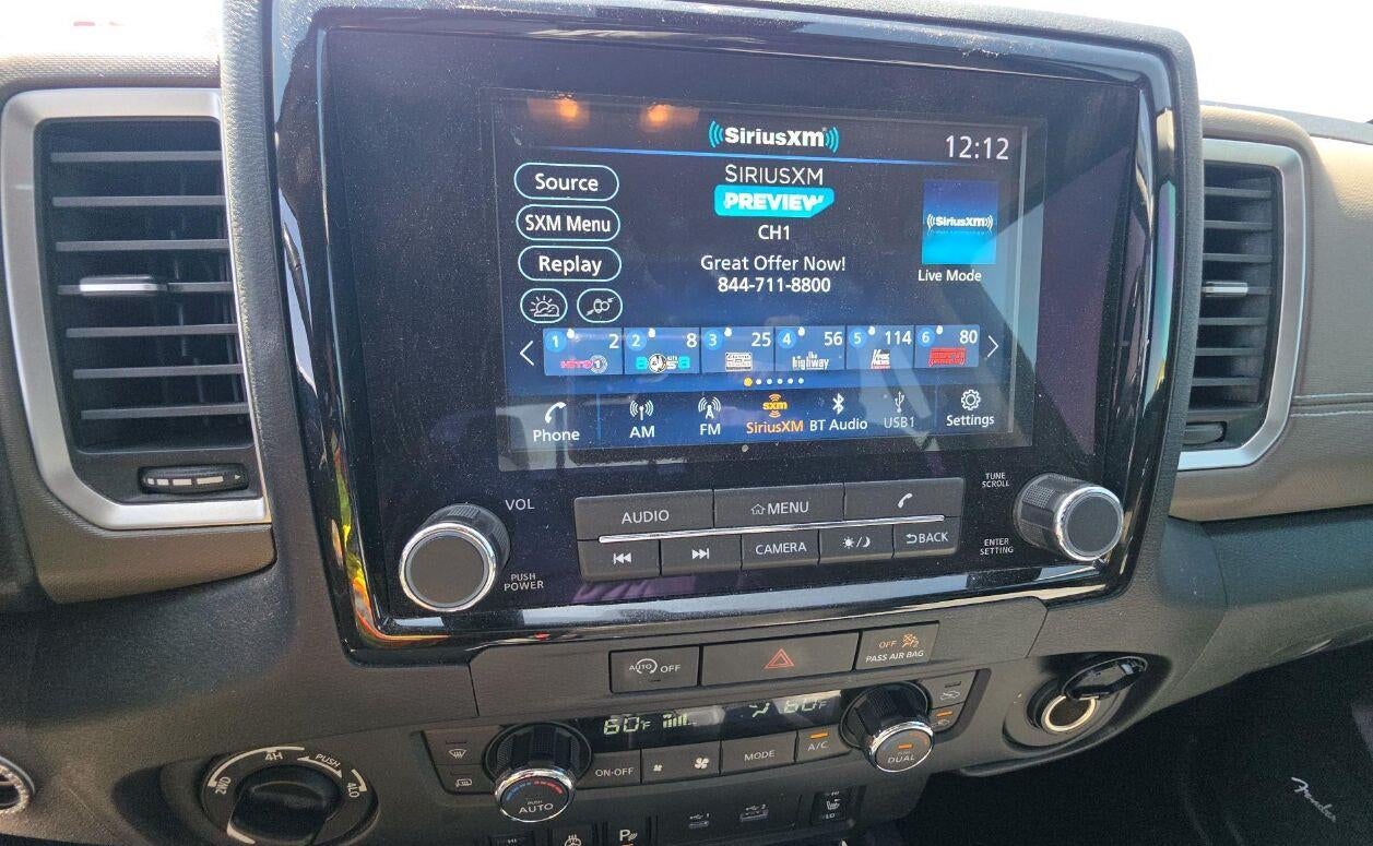 2023 Nissan Frontier SV