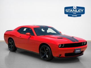 2017 Dodge Challenger SXT Plus