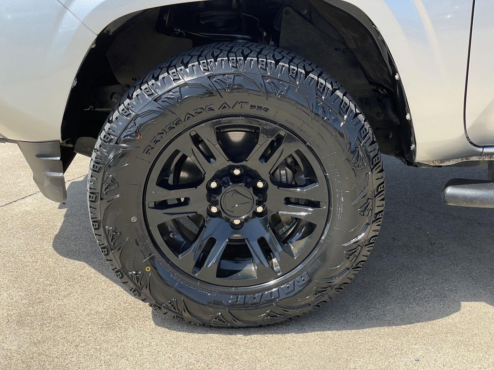 2022 Toyota Tacoma SR5